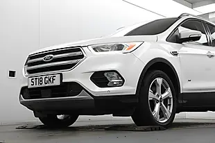 Used 2018 Ford Kuga Titanium White - Interior and Exterior details 3