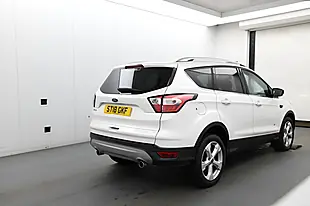 Used 2018 Ford Kuga Titanium White - Interior and Exterior details 4
