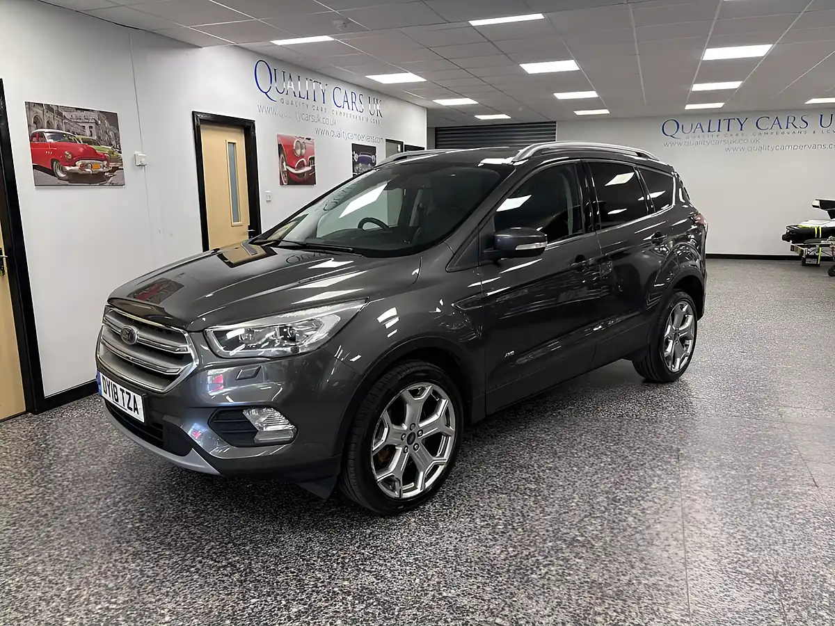 Used 2018 Ford Kuga Titanium X Grey - Front View