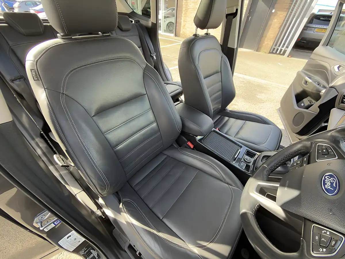 Used 2018 Ford Kuga Titanium X Grey - Interior and Exterior details 16