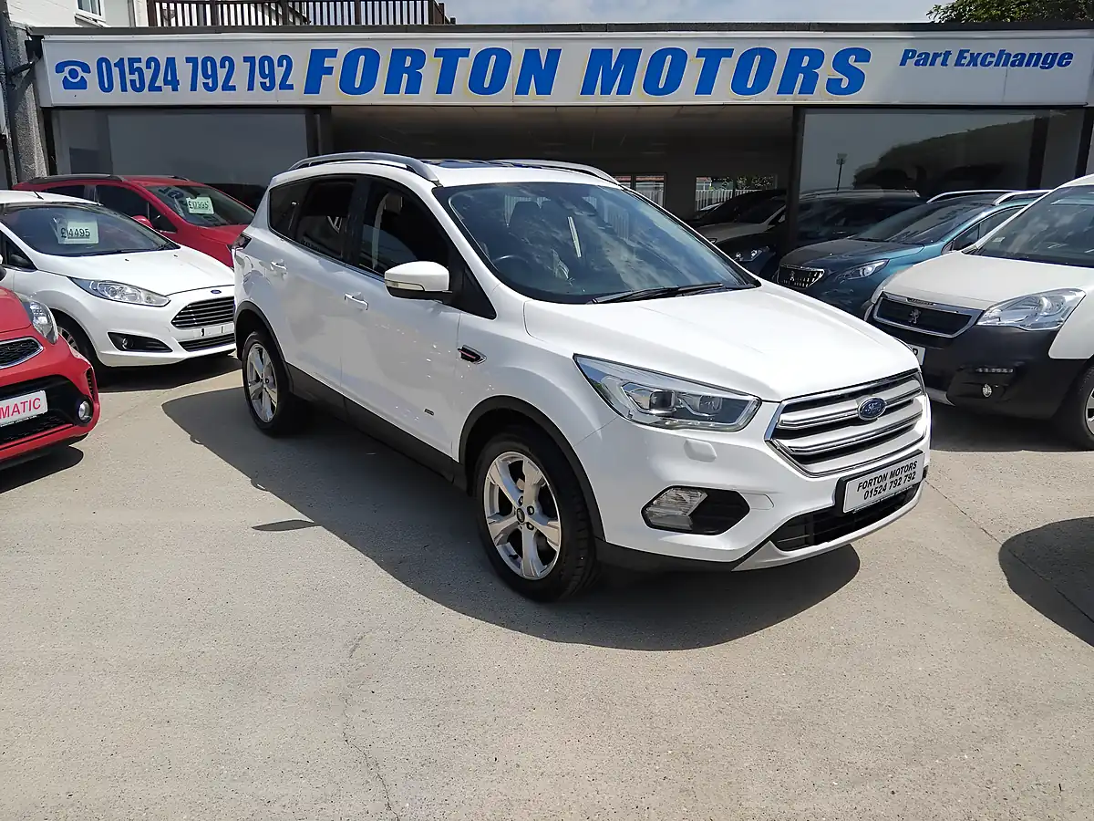 Used 2018 Ford Kuga Titanium X White - Front View