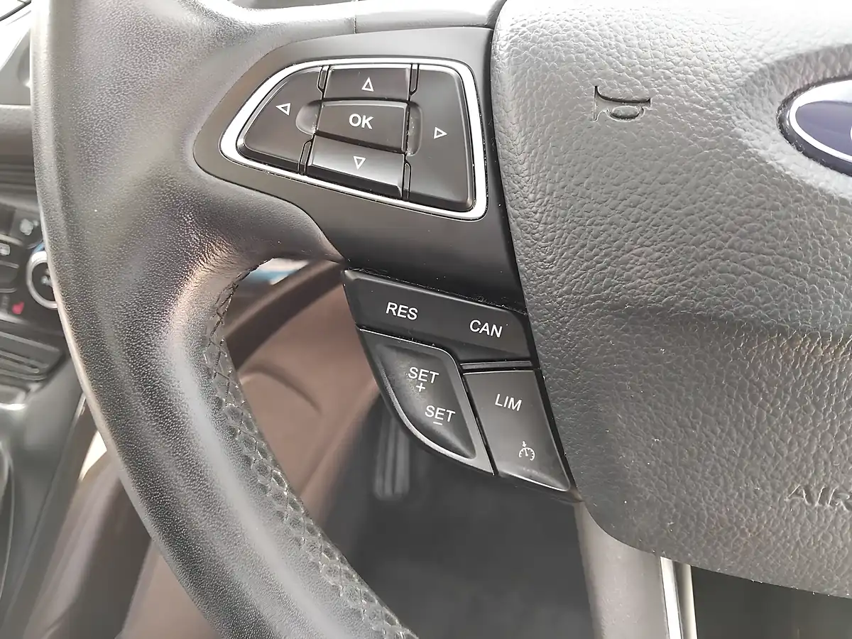 Used 2018 Ford Kuga Titanium X White - Interior and Exterior details 19