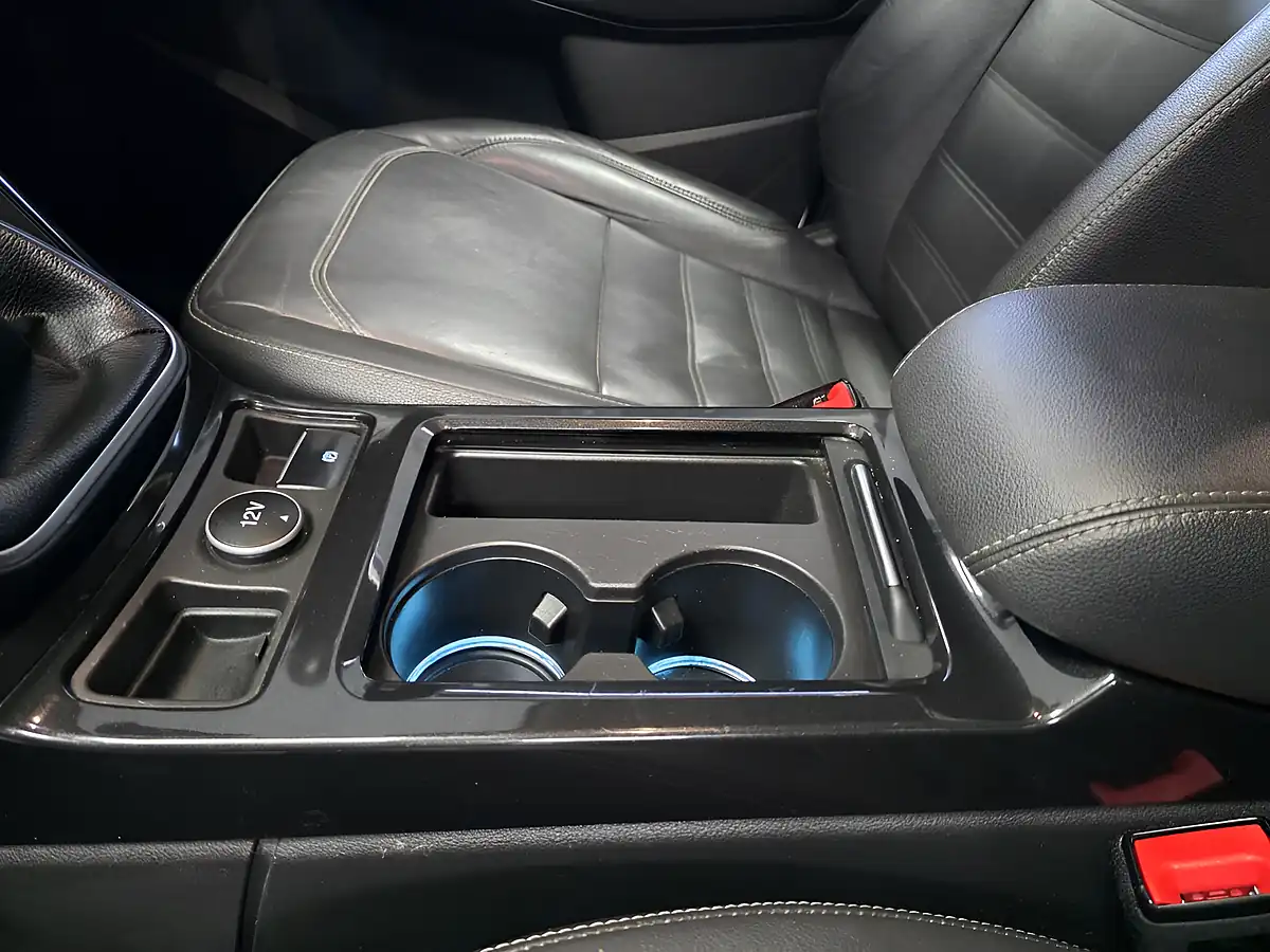 Used 2018 Ford Kuga Titanium X White - Interior and Exterior details 12