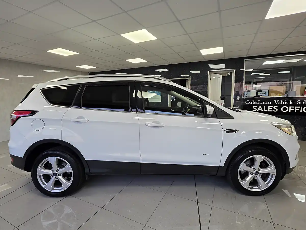 Used 2018 Ford Kuga Titanium X White - Interior and Exterior details 17