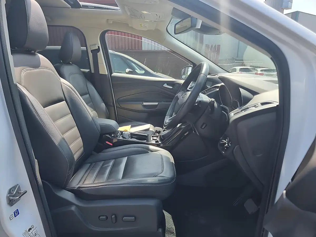 Used 2018 Ford Kuga Titanium X White - Interior and Exterior details 6