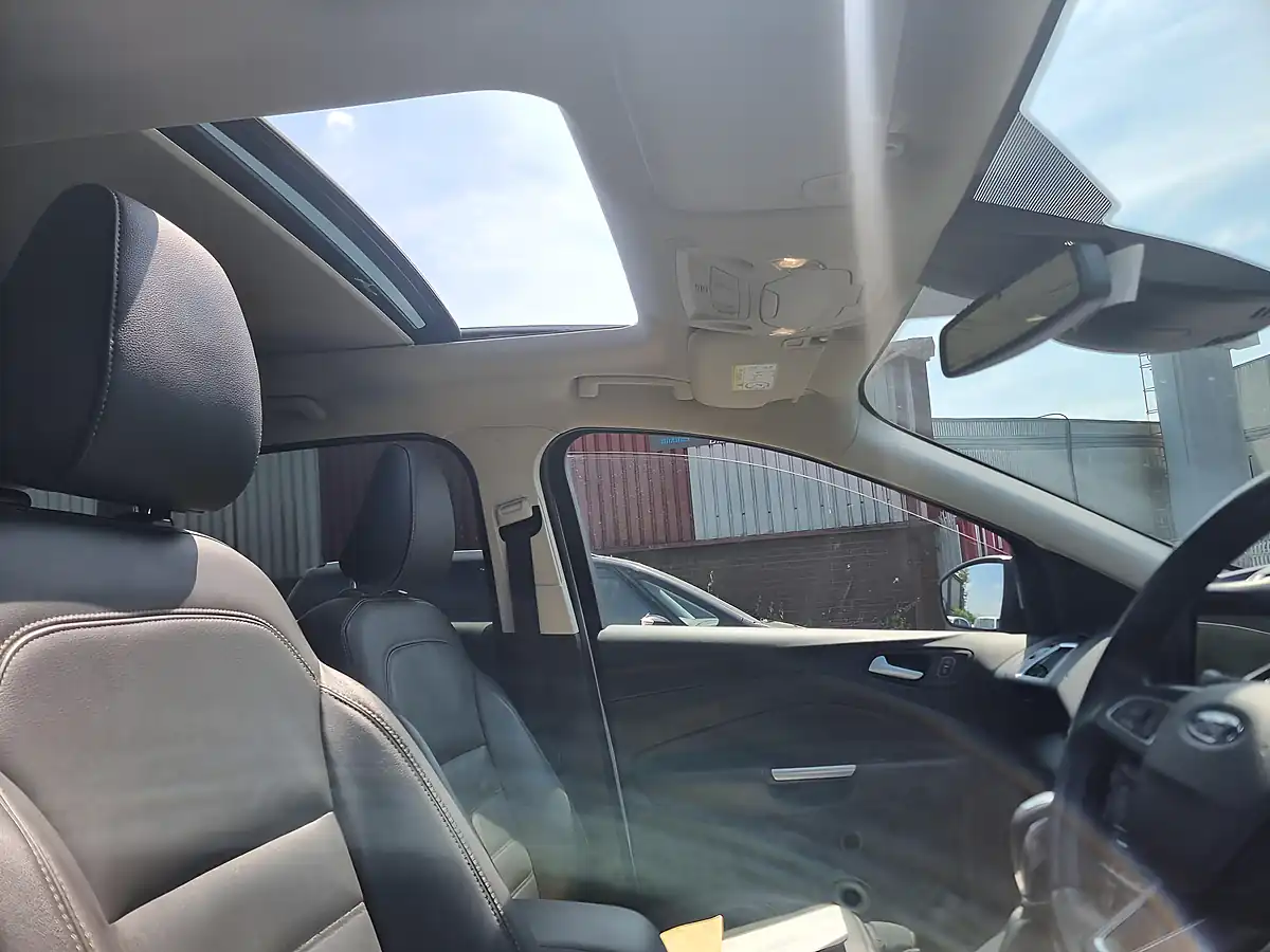 Used 2018 Ford Kuga Titanium X White - Interior and Exterior details 7