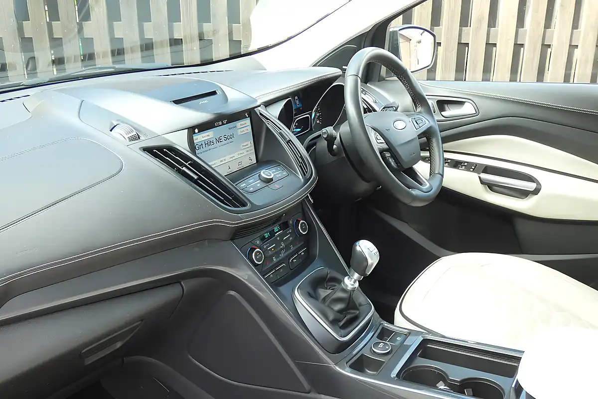 Used 2018 Ford Kuga Vignale Grey - Interior and Exterior details 9