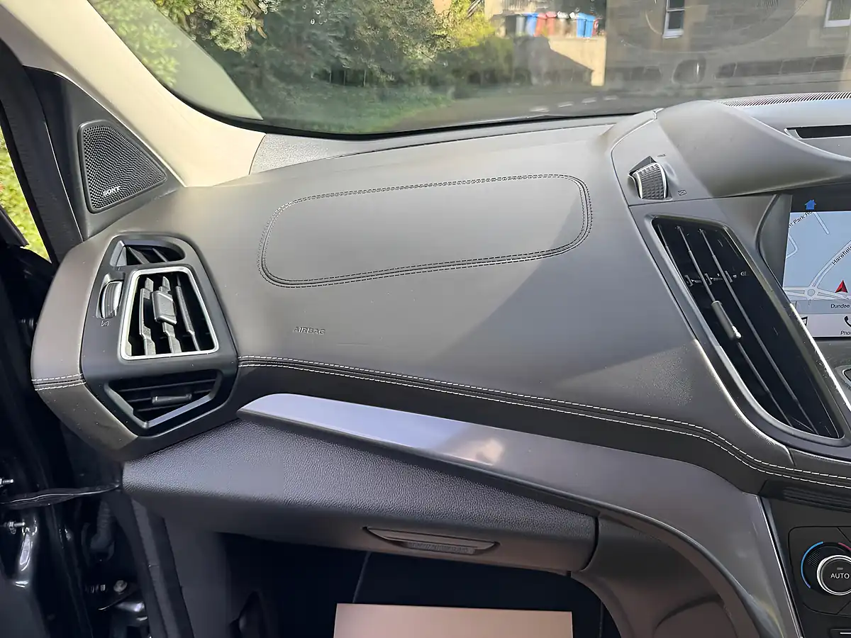Used 2018 Ford Kuga Vignale Grey - Interior and Exterior details 15