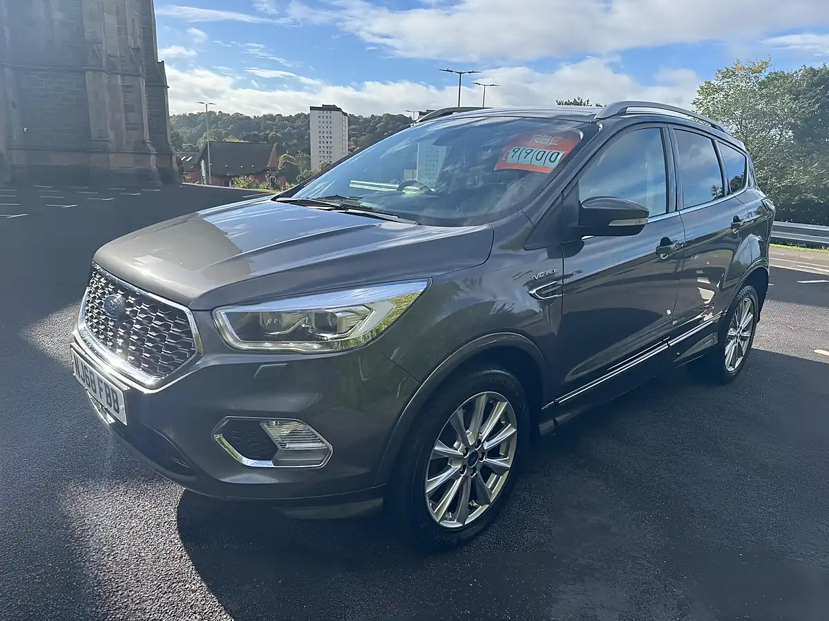 Used 2018 Ford Kuga Vignale Grey - Interior and Exterior details 6