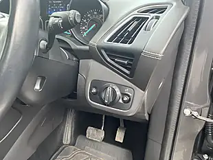 Used 2018 Ford Kuga Vignale Magnetic Grey - Interior and Exterior details 18