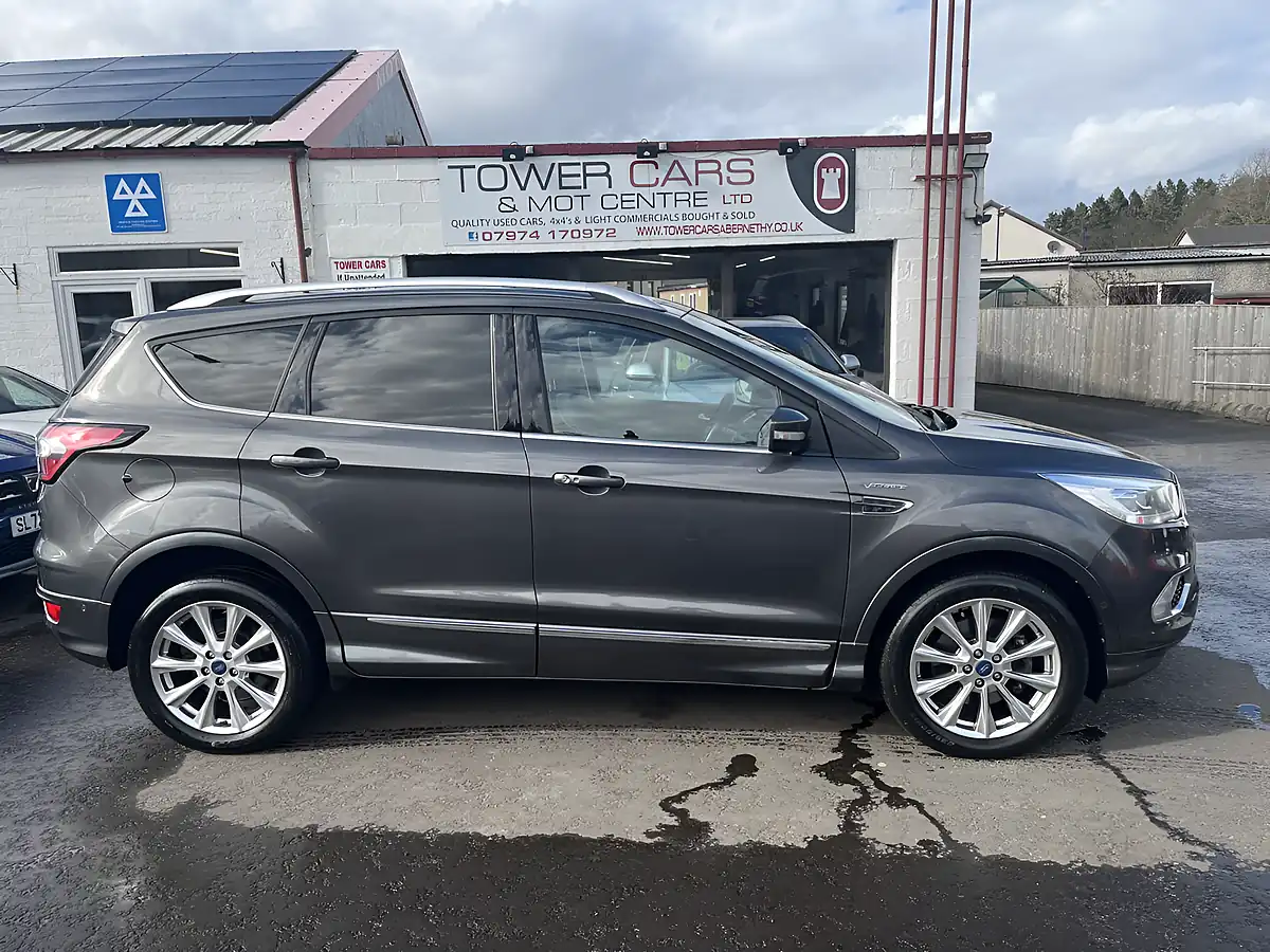 Used 2018 Ford Kuga Vignale Magnetic Grey - Interior and Exterior details 2