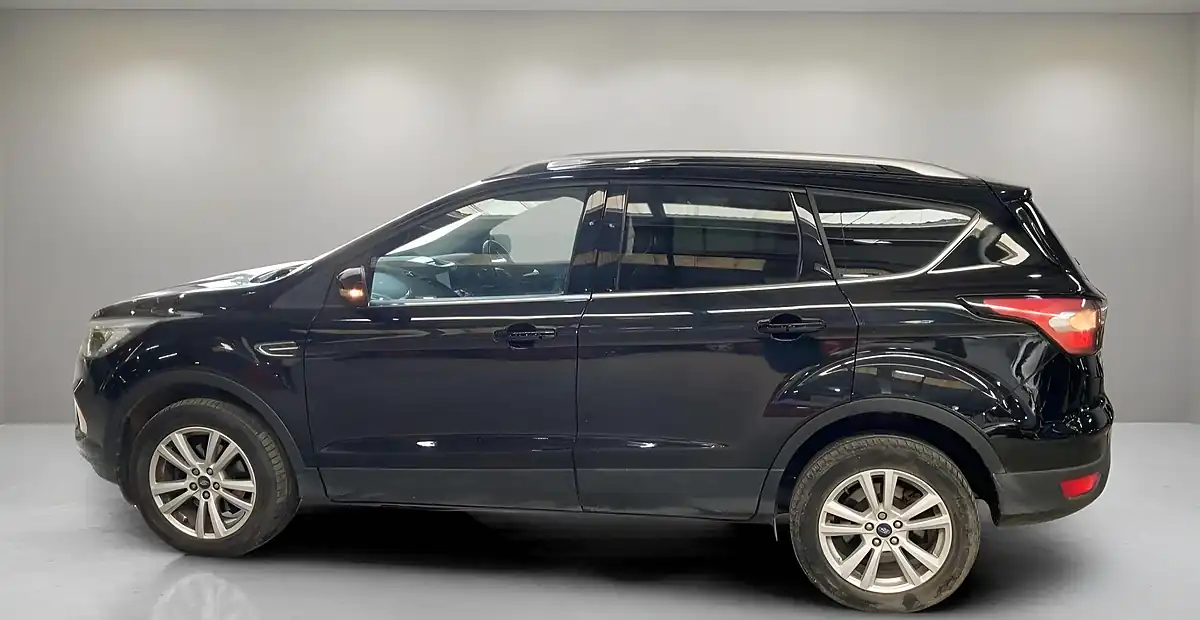 Used 2018 Ford Kuga Zetec Black - Interior and Exterior details 4