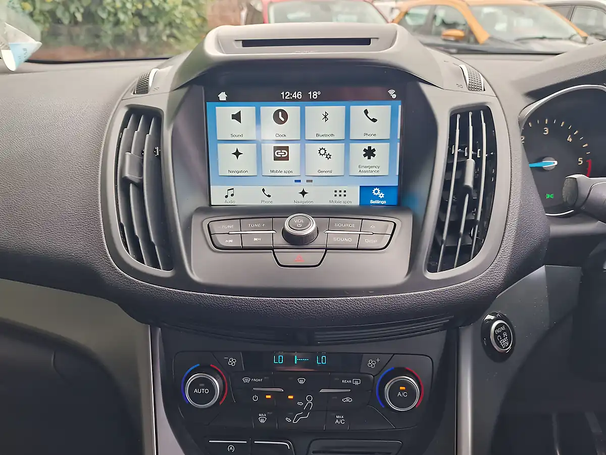 Used 2018 Ford Kuga Zetec Silver - Interior and Exterior details 17