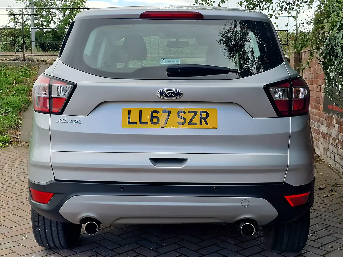 Used 2018 Ford Kuga Zetec Silver - Interior and Exterior details 4