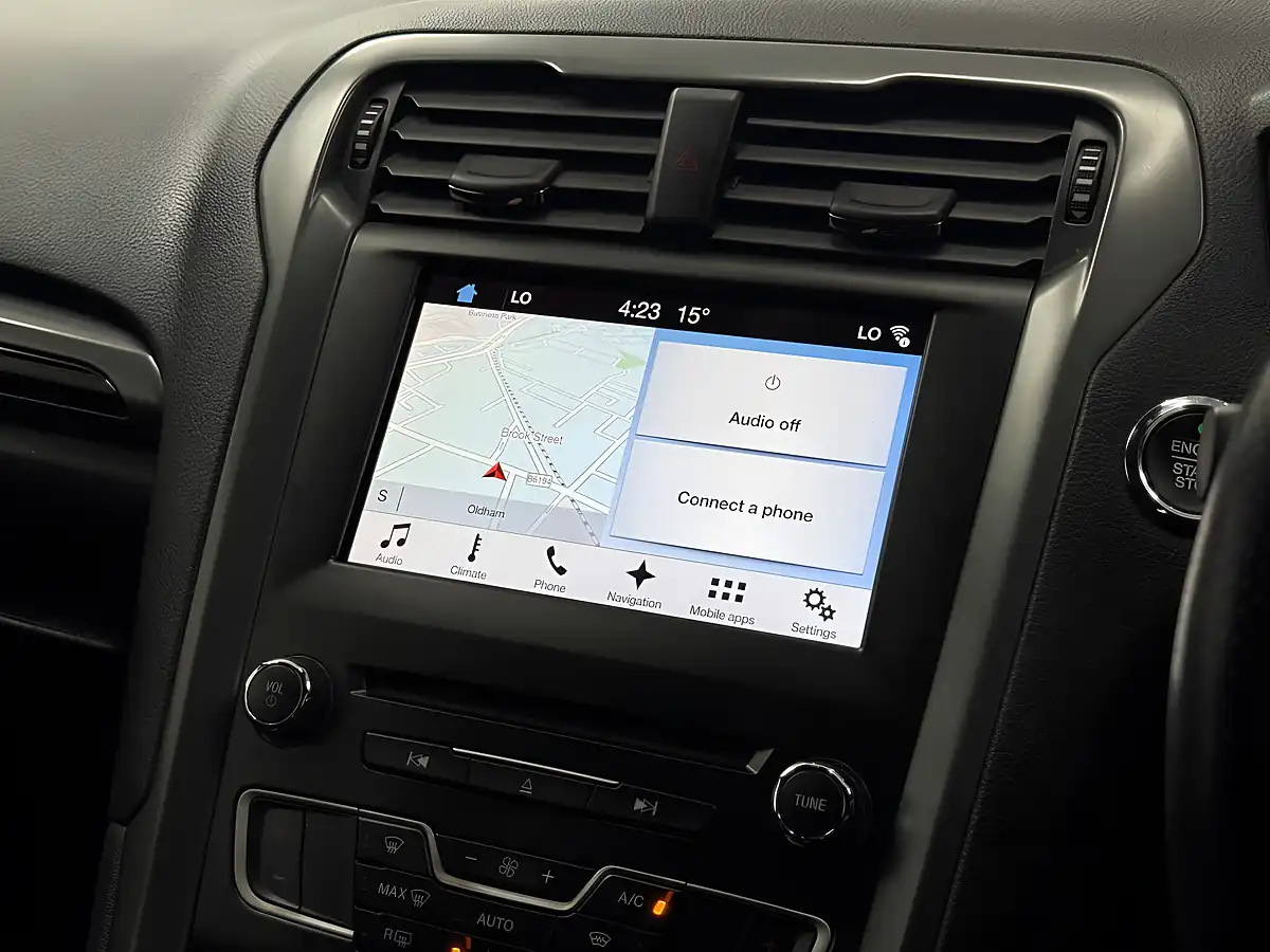 Used 2018 Ford Mondeo ST-Line Black - Interior and Exterior details 16