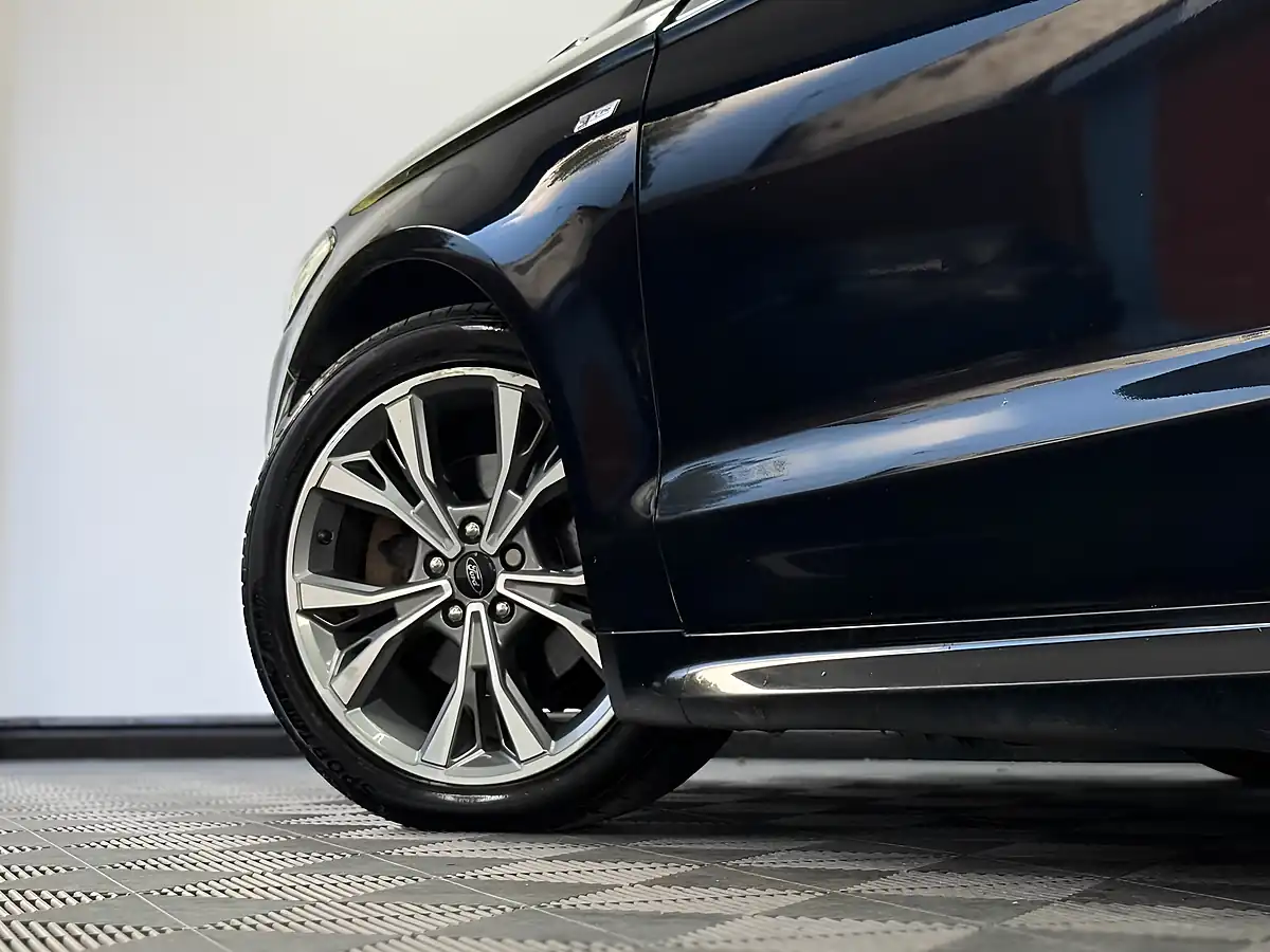 Used 2018 Ford Mondeo ST-Line Black - Interior and Exterior details 5