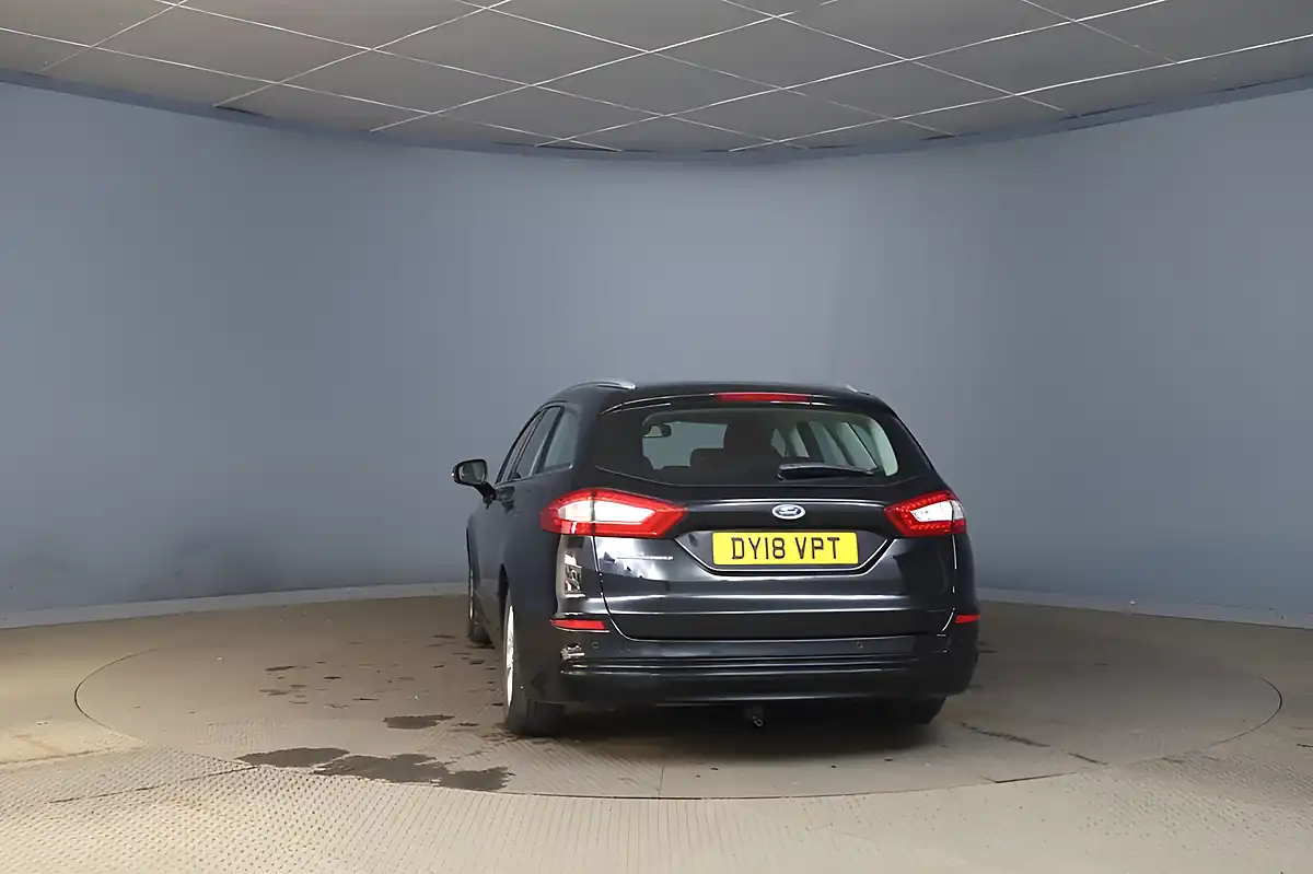 Used 2018 Ford Mondeo Titanium Black - Interior and Exterior details 11