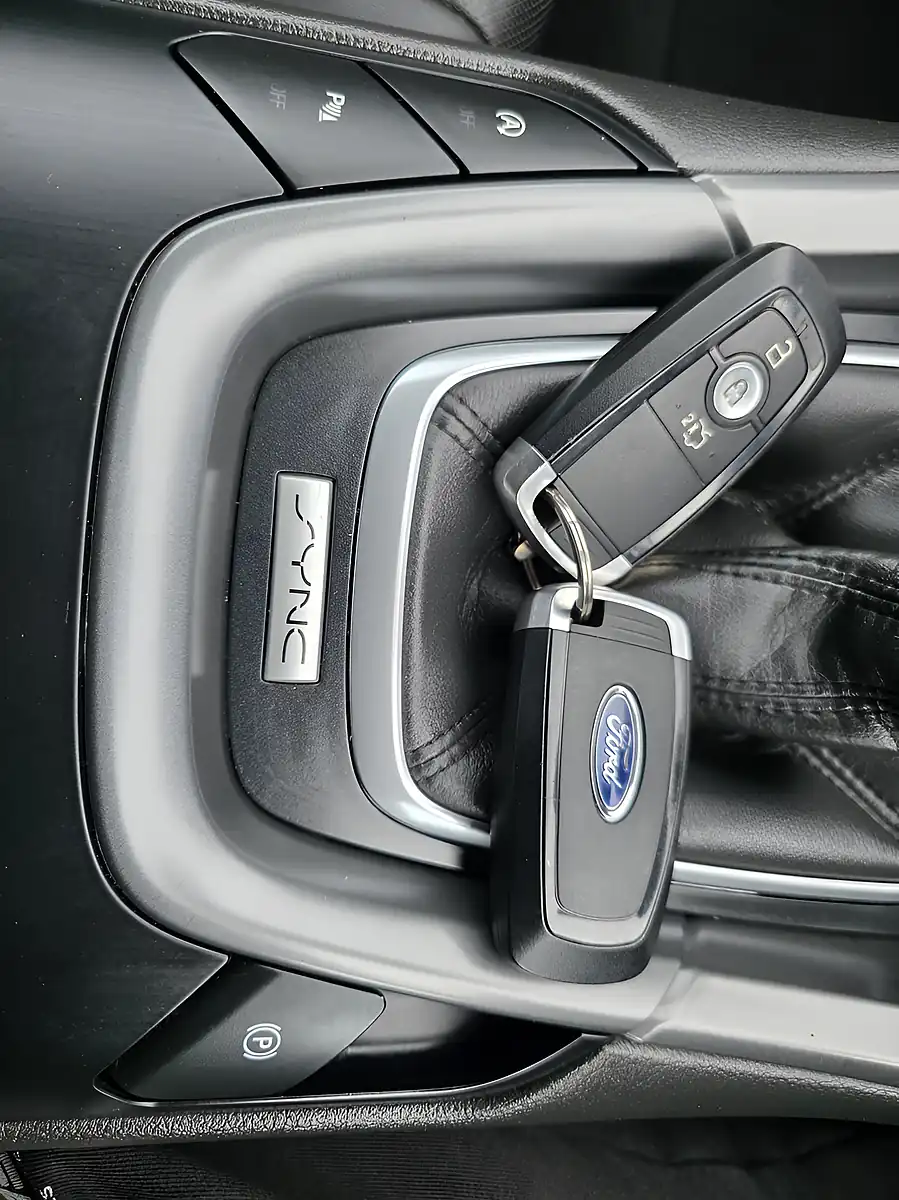 Used 2018 Ford Mondeo Titanium Edition Blue - Interior and Exterior details 20