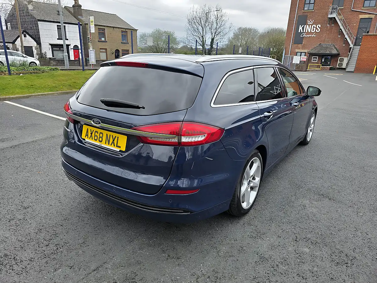 Used 2018 Ford Mondeo Titanium Edition Blue - Interior and Exterior details 8