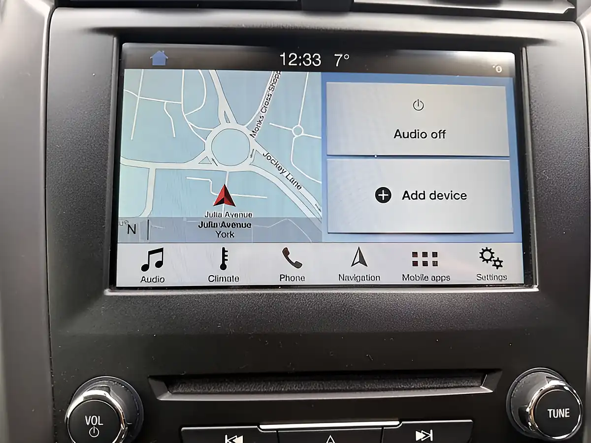 Used 2018 Ford Mondeo Titanium Grey - Interior and Exterior details 11