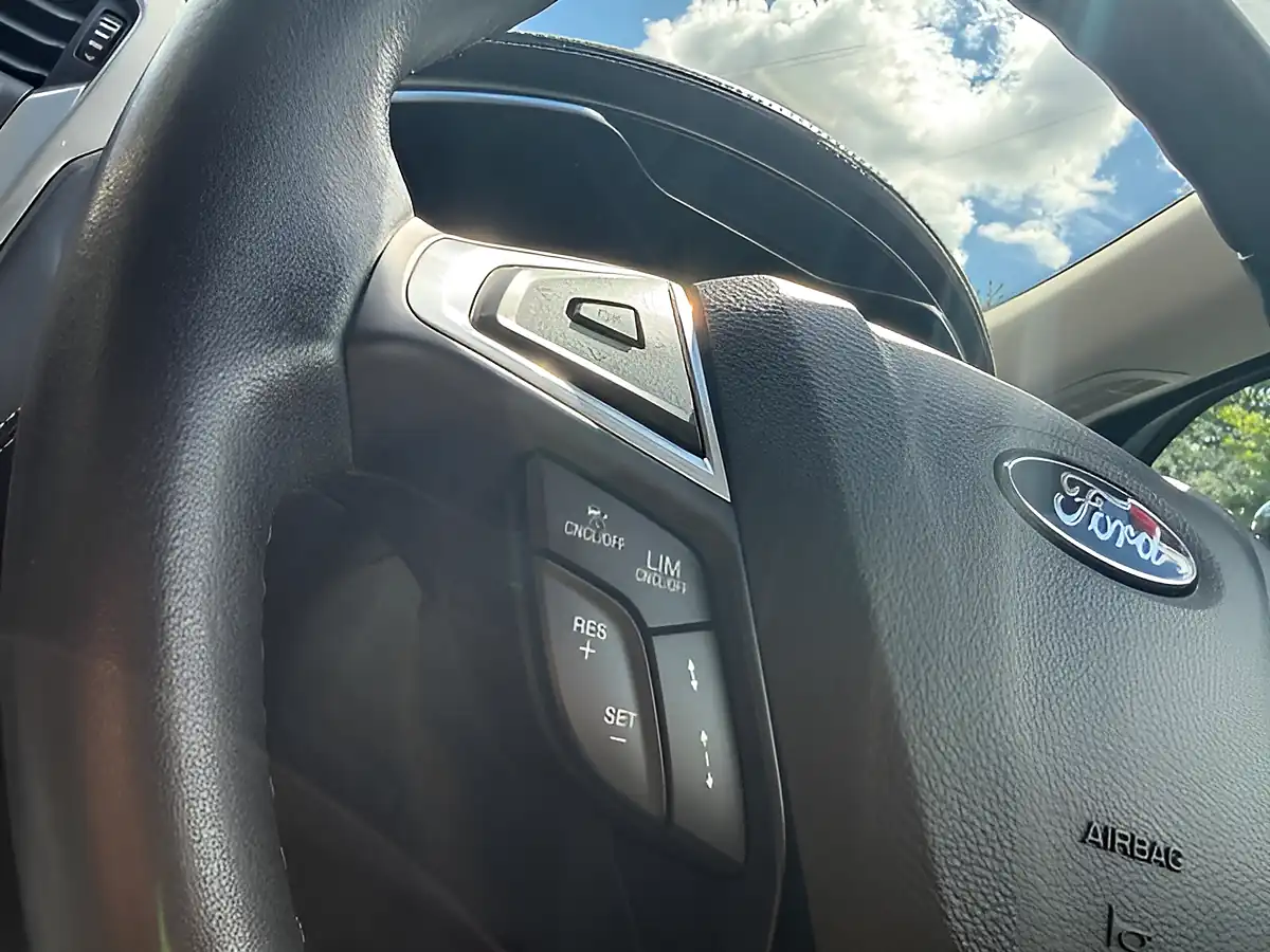 Used 2018 Ford Mondeo Vignale Black - Interior and Exterior details 14