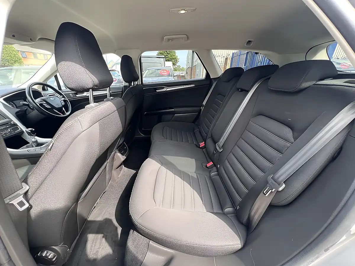 Used 2018 Ford Mondeo Zetec Edition Moondust Silver Met - Interior and Exterior details 14