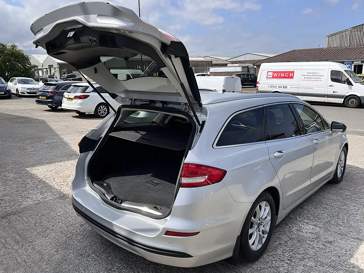 Used 2018 Ford Mondeo Zetec Edition Moondust Silver Met - Interior and Exterior details 16