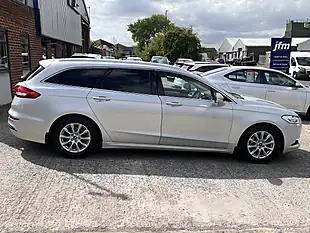 Used 2018 Ford Mondeo Zetec Edition Moondust Silver Met - Interior and Exterior details 5