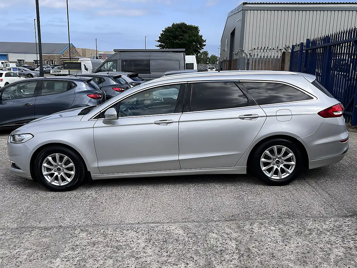 Used 2018 Ford Mondeo Zetec Edition Moondust Silver Met - Interior and Exterior details 9