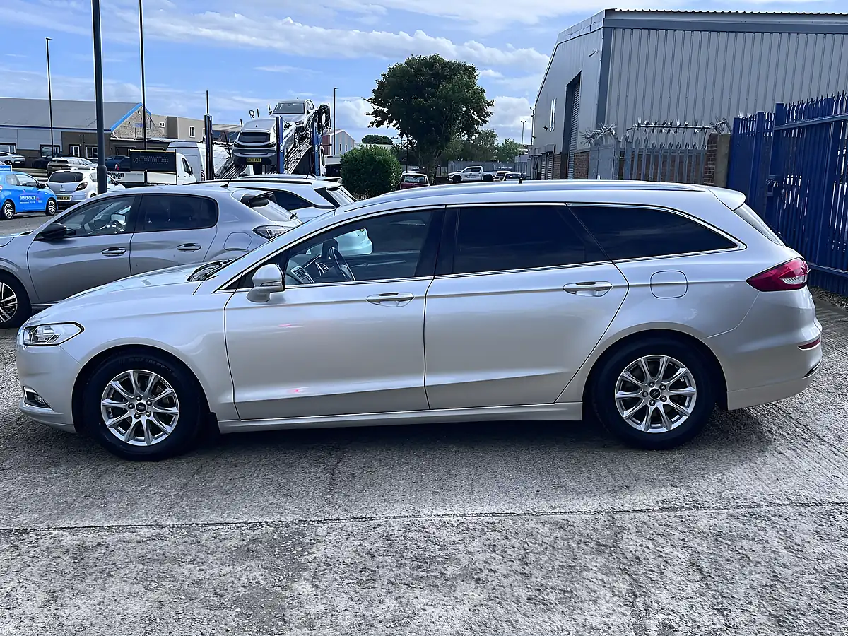 Used 2018 Ford Mondeo Zetec Edition Moondust Silver Met - Interior and Exterior details 9