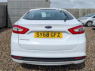 Used 2018 Ford Mondeo Zetec Edition White - Interior and Exterior details 11