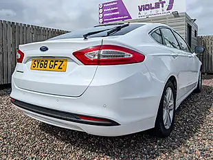 Used 2018 Ford Mondeo Zetec Edition White - Interior and Exterior details 14