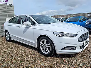 Used 2018 Ford Mondeo Zetec Edition White - Interior and Exterior details 5