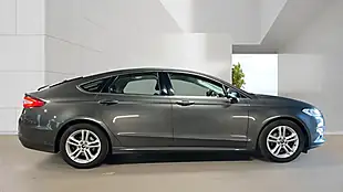 Used 2018 Ford Mondeo Zetec Grey - Interior and Exterior details 5