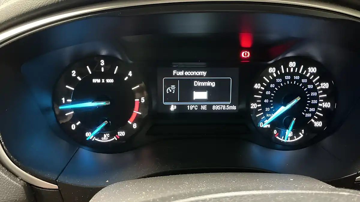 Used 2018 Ford Mondeo Zetec Grey - Interior and Exterior details 9
