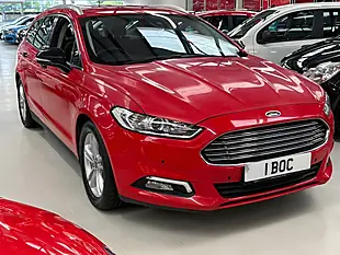 Used 2018 Ford Mondeo Zetec Red - Interior and Exterior details 5