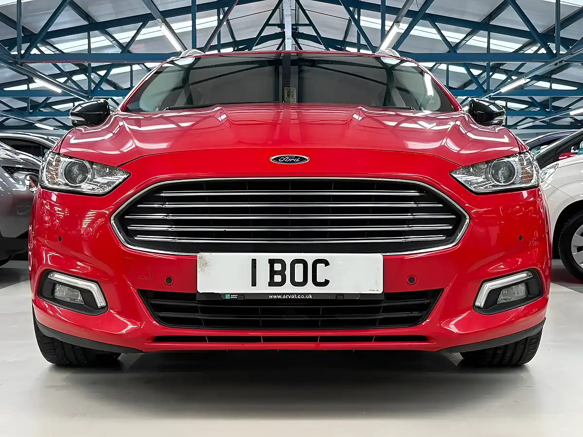 Used 2018 Ford Mondeo Zetec Red - Interior and Exterior details 6