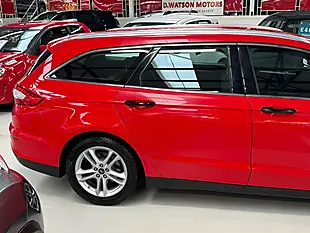 Used 2018 Ford Mondeo Zetec Red - Interior and Exterior details 9