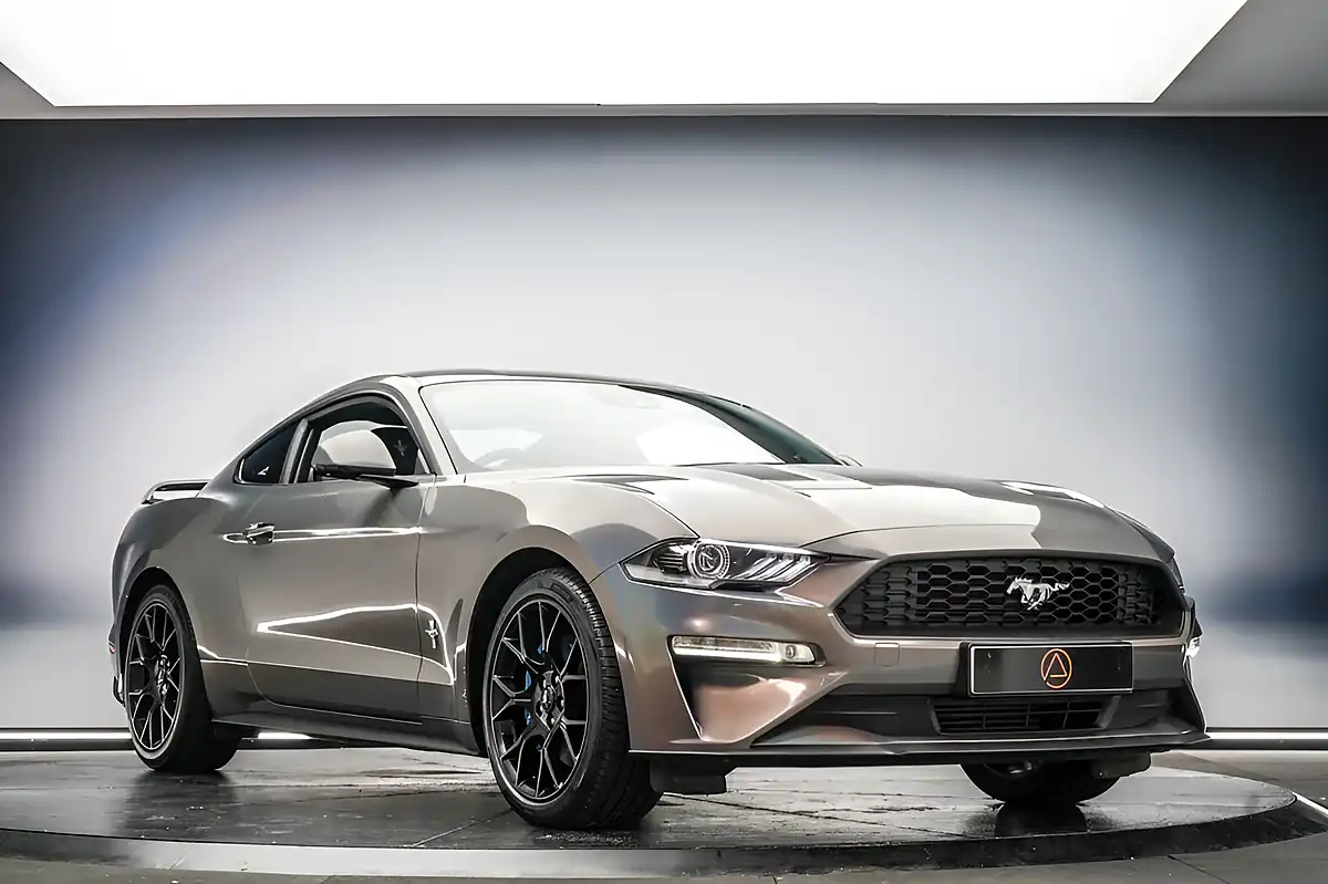 Used 2018 Ford Mustang Fastback Pearlescent Body Wrap - Interior and Exterior details 5