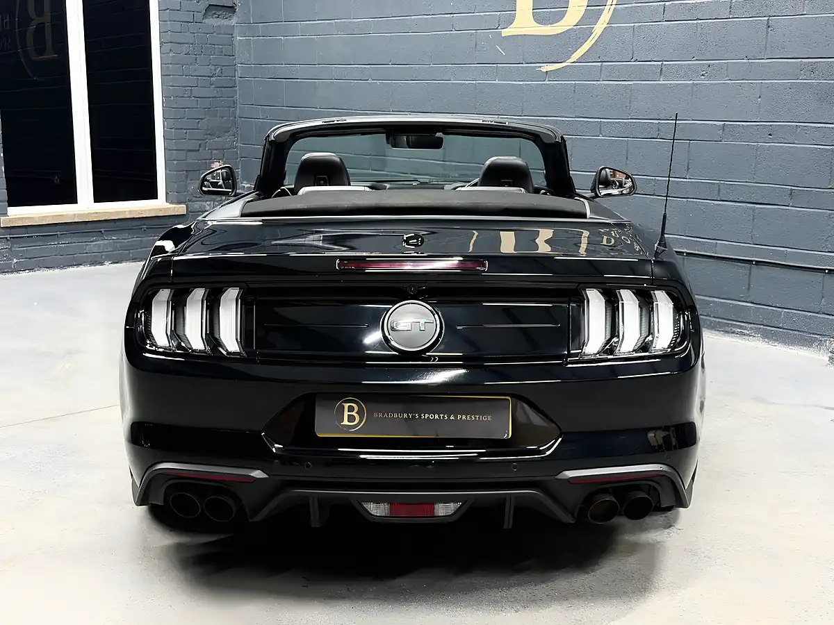 Used 2018 Ford Mustang GT Black - Interior and Exterior details 16