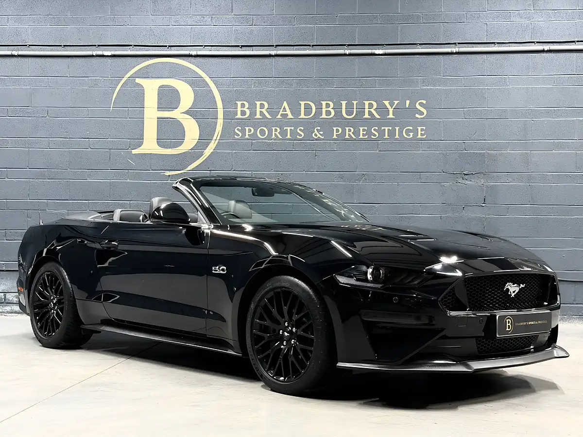 Used 2018 Ford Mustang GT Black - Interior and Exterior details 4