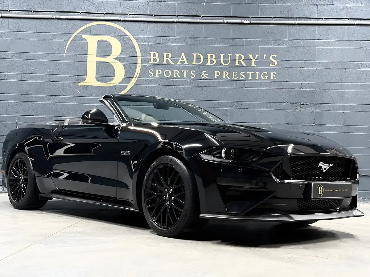 Used 2018 Ford Mustang GT Black - Interior and Exterior details 7