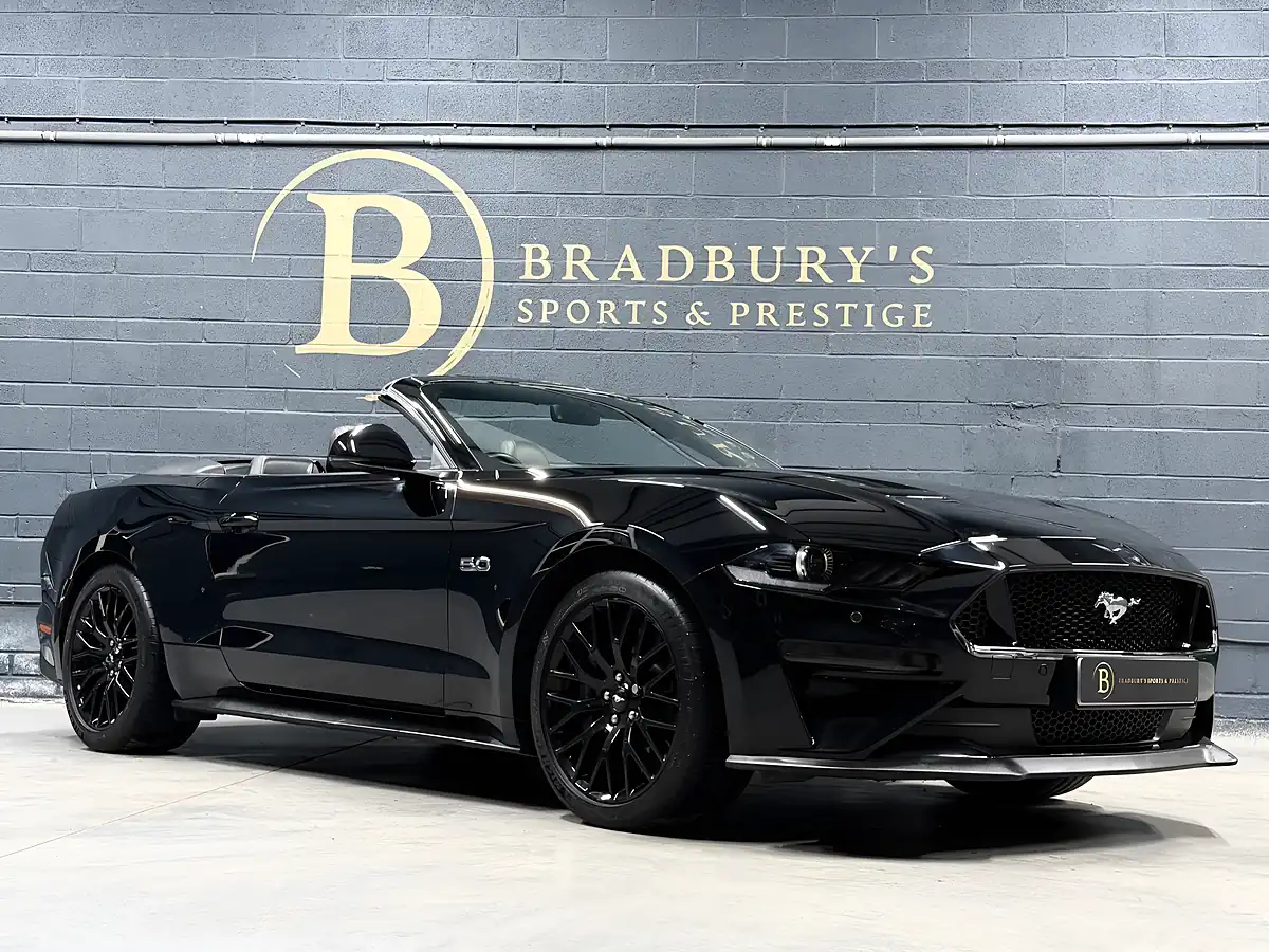 Used 2018 Ford Mustang GT Black - Interior and Exterior details 8