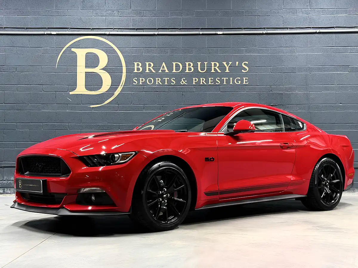 Used 2018 Ford Mustang GT Red - Interior and Exterior details 13