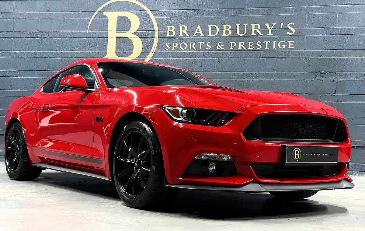Used 2018 Ford Mustang GT Red - Interior and Exterior details 2