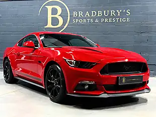 Used 2018 Ford Mustang GT Red - Interior and Exterior details 3
