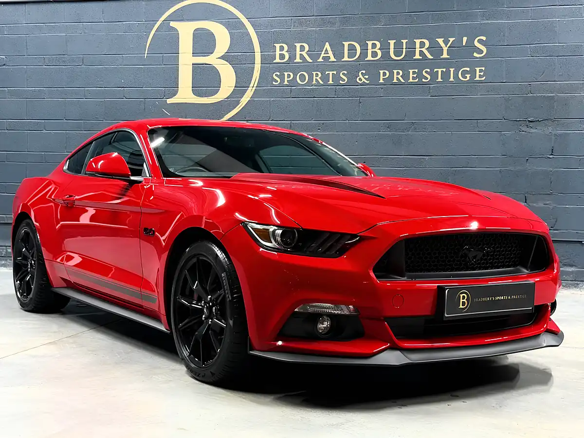 Used 2018 Ford Mustang GT Red - Interior and Exterior details 3