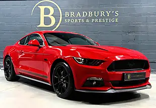 Used 2018 Ford Mustang GT Red - Interior and Exterior details 4