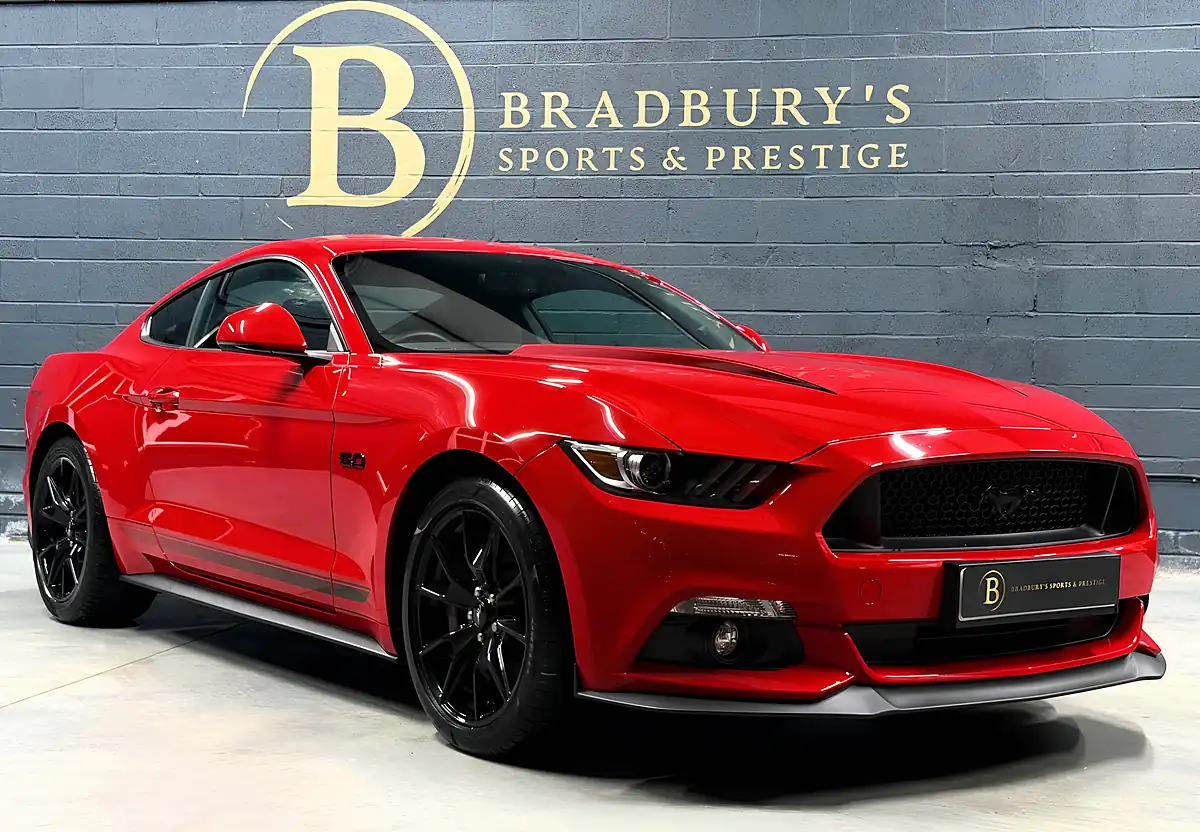 Used 2018 Ford Mustang GT Red - Interior and Exterior details 4
