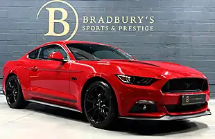 Used 2018 Ford Mustang GT Red - Interior and Exterior details 7